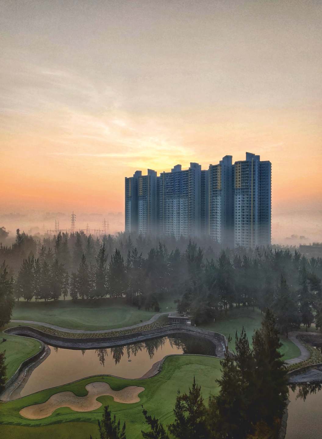 Promenade Residences at Blue Ridge - tower & golf course, virtual tour